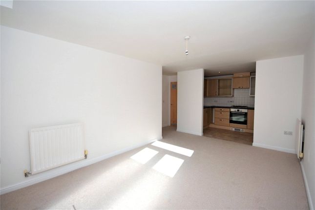 Flat 71, Barnshaw House,, Coxhill Way, Aylesbury photo 4