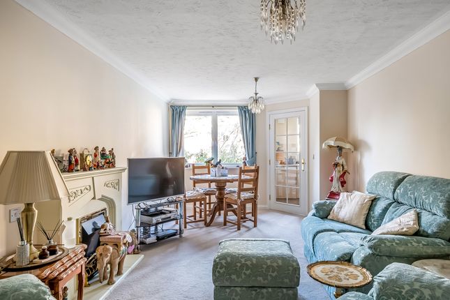 Apartment 27 Chartwell Lodge, Tunbridge Wells photo 2