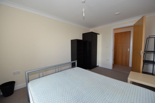 Flat for sale in Columbus House, The Compass, Southampton