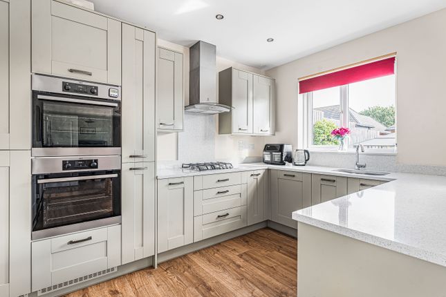 1, Turnstone Close, Dawlish photo 3