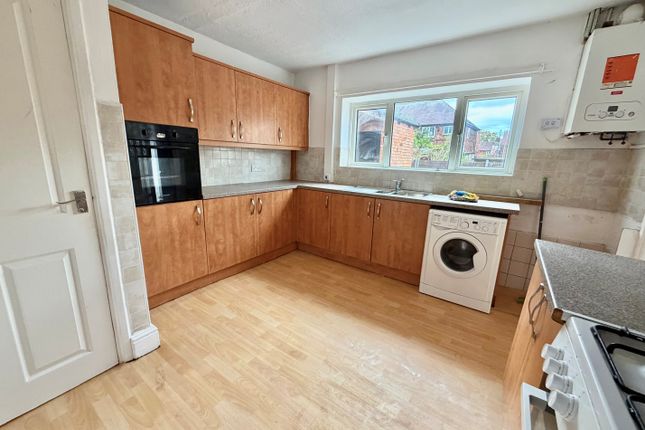 12, Caterham Close, NOTTINGHAM photo 4