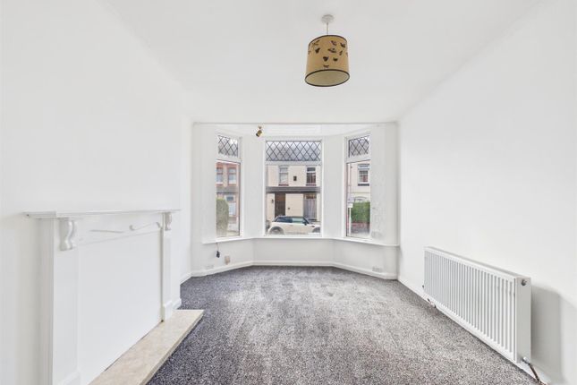 42, Cromer Drive, Wallasey photo 4