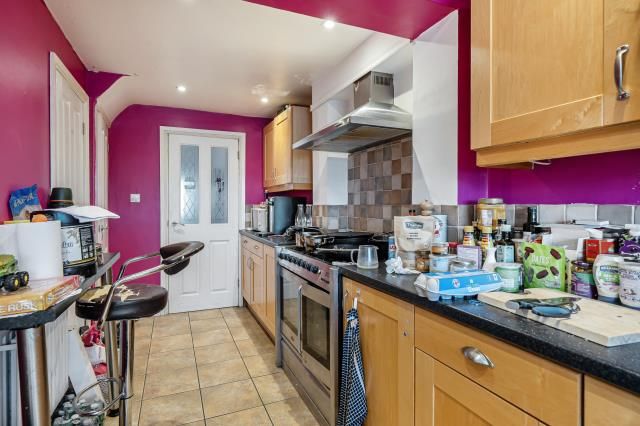 18, Morton Avenue, Kidlington photo 4