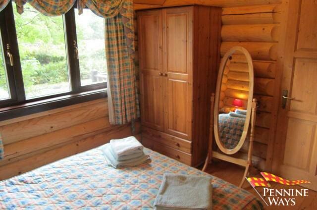 2 Bed Lodge For Sale In Log Cabin Melkridge Ne49 Zoopla