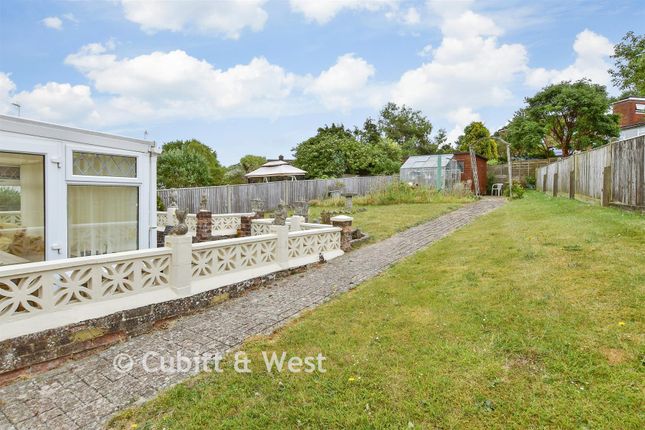 78, Rotherfield Crescent, Brighton photo 3