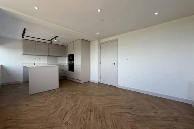 Flat 26, Shackleton, Maritime Park, Warsash photo 5