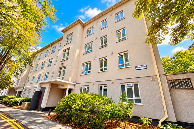 Flat 21, Evelyn House Hayter Road, London photo 4