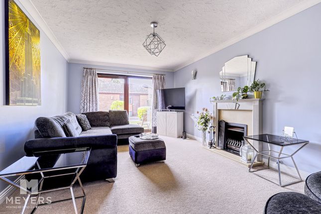 1, Kingsway Close, Christchurch photo 2
