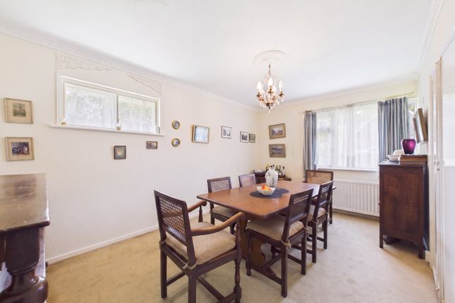 1, Penwood Lane, Marlow photo 4
