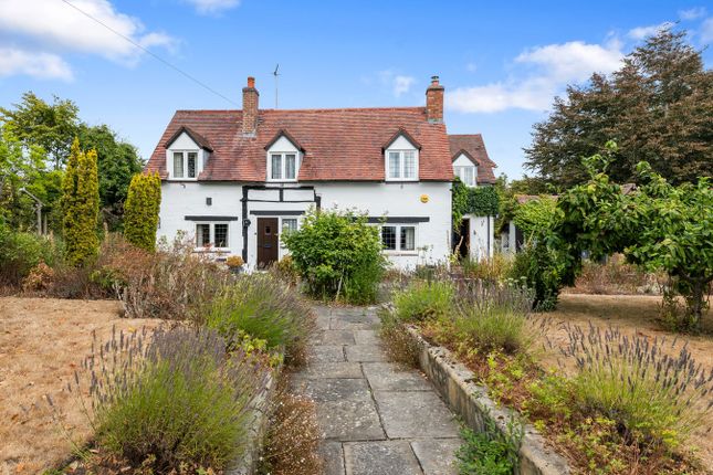 The Cottage, Station Road, Warwick photo 3