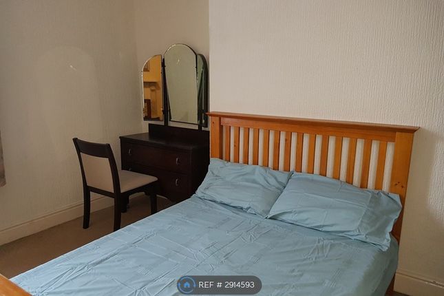 Flat, Hartington St, Derby photo 4