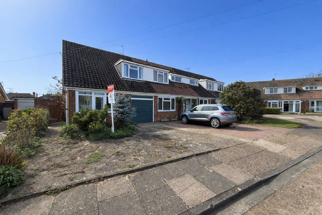 3-bed house on 21, Anglesey Close, Ashford, £500,000