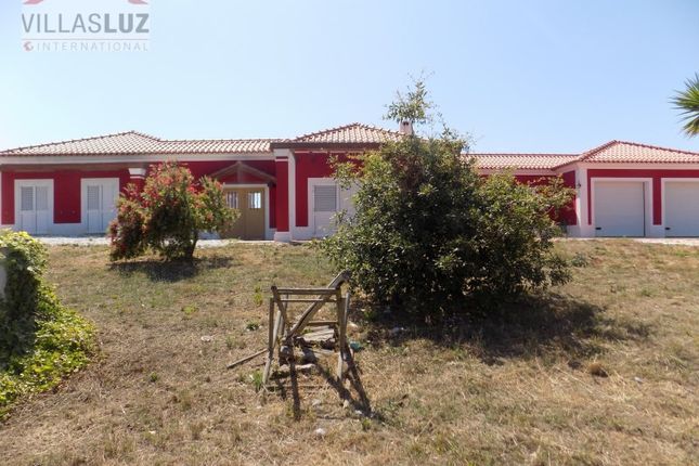 Detached house for sale in Bombarral, Bombarral E Vale Covo, Bombarral