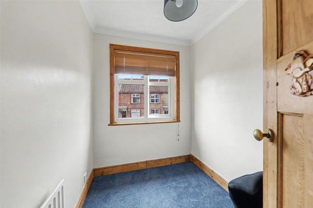 33, Penfold Road, Worthing photo 4