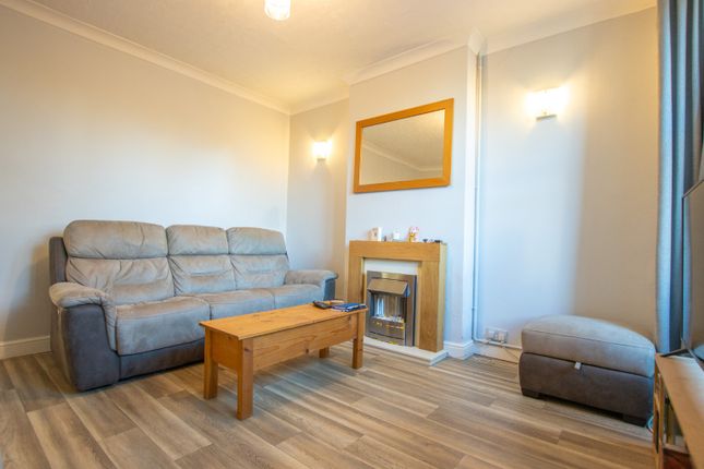 5 Lodge Road, Heacham, Norfolk photo 3