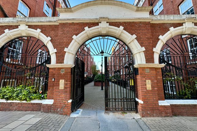 Studio for sale in Jessel House, Page Street, Westminster, London