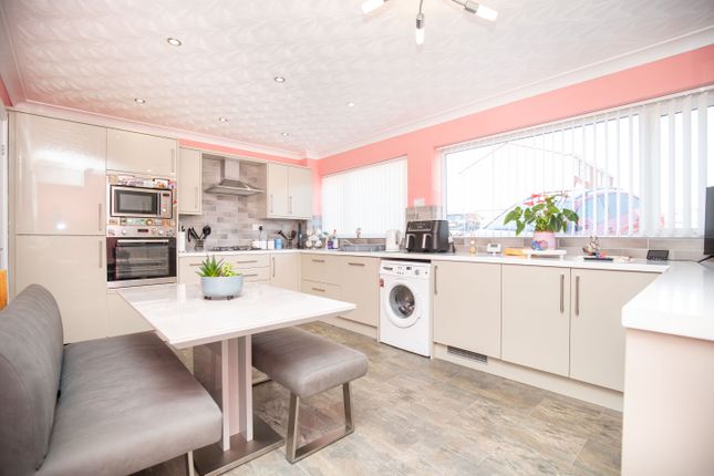 38, Nursery Road, Atherstone photo 4
