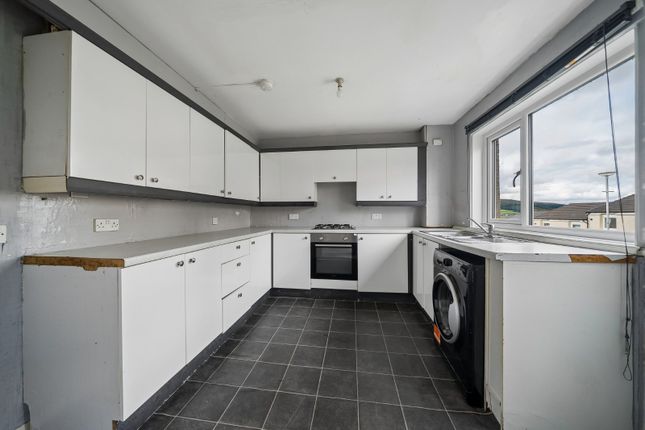 237, Redburn, Alexandria photo 4
