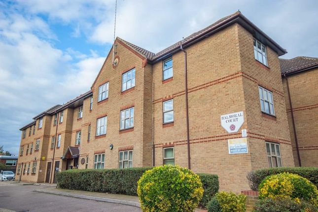 Thumbnail Property for sale in Balmoral Court, Springfield Road, City Centre, Chelmsford