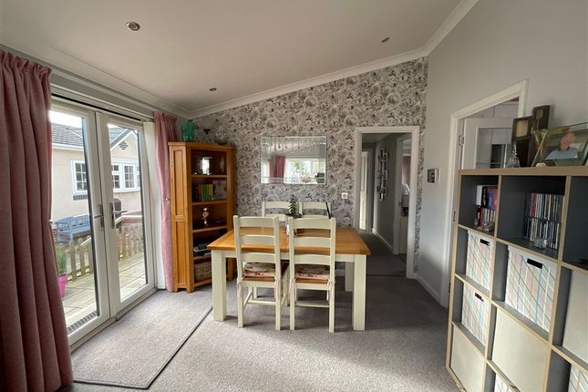 Maidstone Road Paddock Wood, Tonbridge photo 4