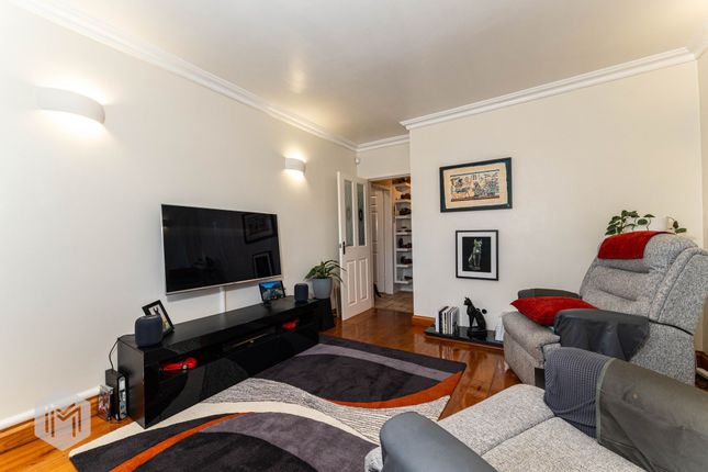 176 Park Lane, Manchester photo 4
