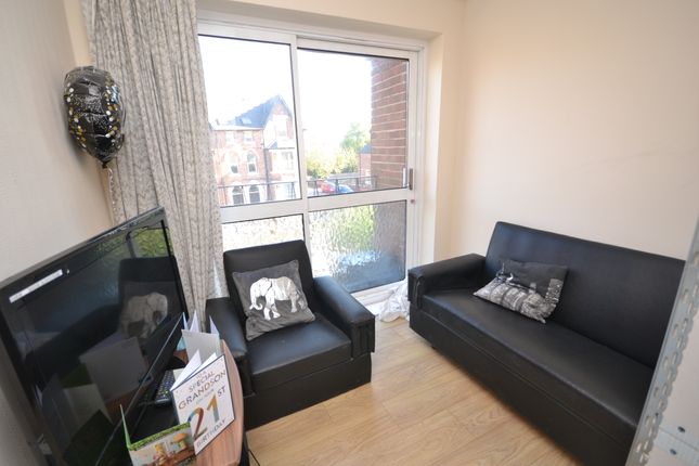 Flat to rent in The Point, Loughborough Road, West Bridgford, Nottingham