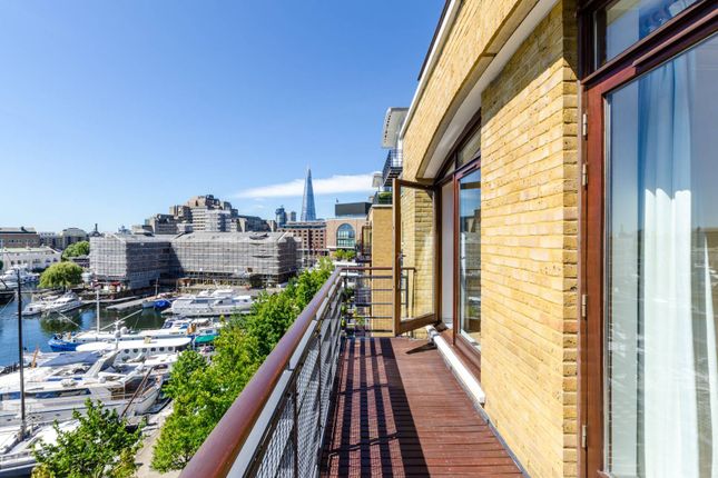 Thumbnail Flat to rent in Star Place, St Katharine Docks, London