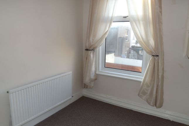 51, Blackpool photo 4