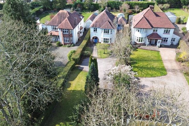 Vilands, Glasllwch Lane, Newport photo 3