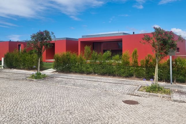 Thumbnail Detached house for sale in Rua Volta Bela, Bom Sucesso, Costa De Prata, Portugal
