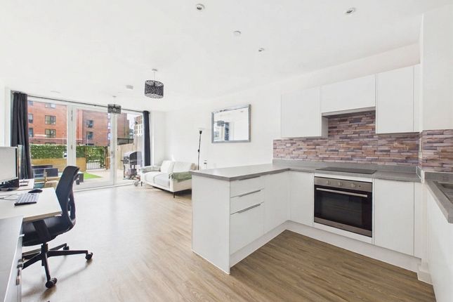 6 Minerva Place, Chatham photo 2