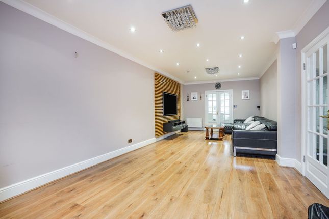 162, Burges Road, London photo 3