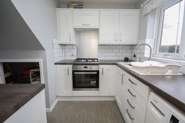 27, Bedford Drive, King's Lynn photo 2
