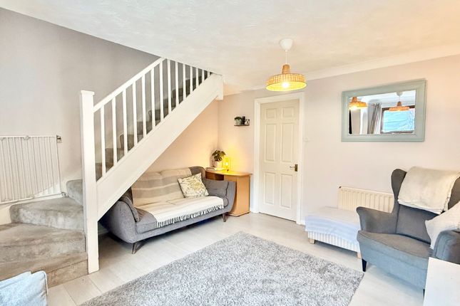 7 Brocks Close, Southampton photo 3