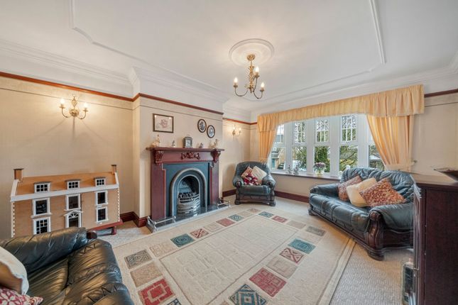 61 Victoria Road, Wigan photo 4
