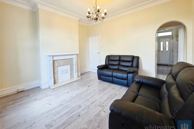 19, Queen Street, Dewsbury photo 4