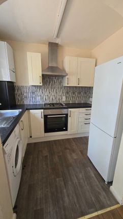 32 Stonehouse Road, Stonehorse Road, Enfield photo 5