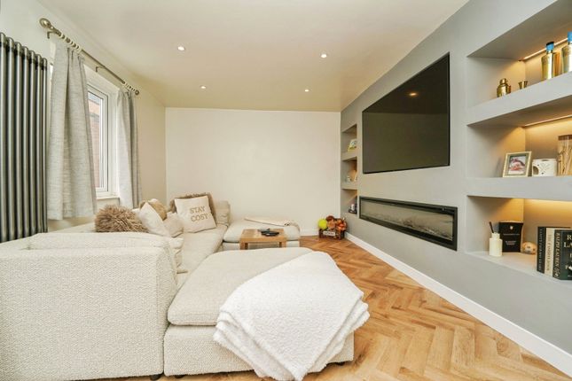 5, Sandringham Close, ErshireWorcest photo 3