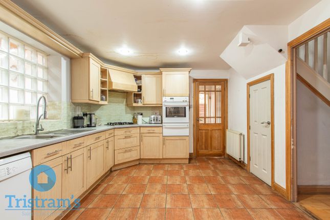 7, Silverhow Close, Nottingham photo 2