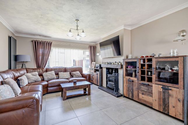 15, Berwyn Crescent, Rhyl photo 4