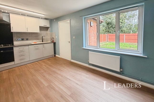 16, Teal Avenue, Nottinghamshire photo 3
