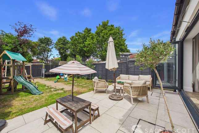 53a Nork Way, Banstead photo 4