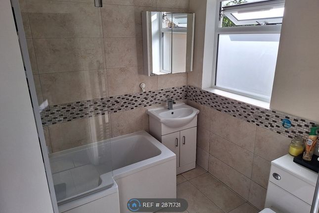 Wyche Grove, South Croydon photo 5