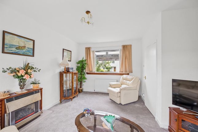 159, Baird Hill, Glasgow photo 4