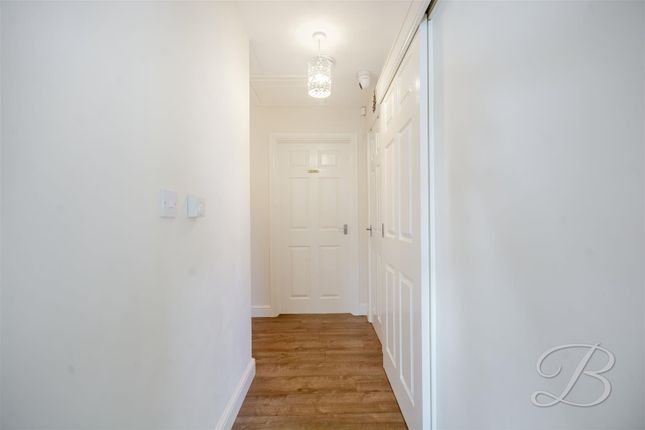32, Vermont Close, Mansfield photo 4