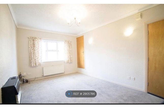 Hepworth Avenue, Churwell Morley, Leeds photo 5