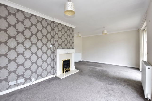 37, Castle View, Wakefield photo 4