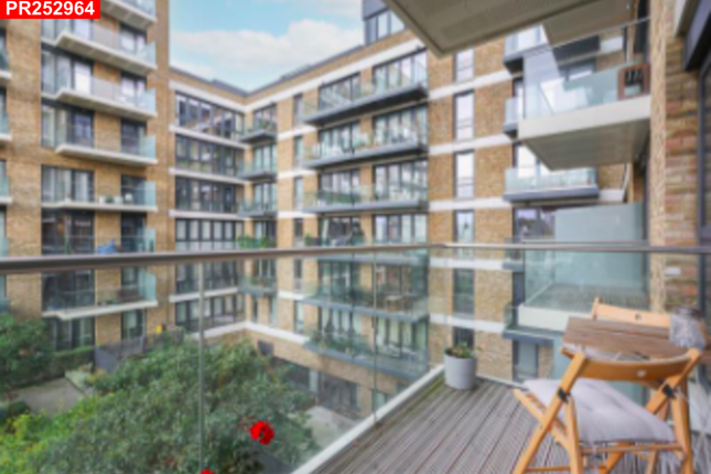 Studio studio on Victory Parade, Woolwich, £335,000