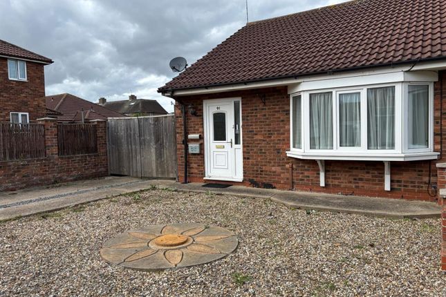 2-bed bungalow on 91, Pickering Avenue, Hornsea, £195,000