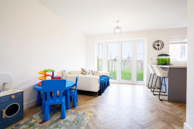 10, Turnberry Avenue, Blyth photo 4